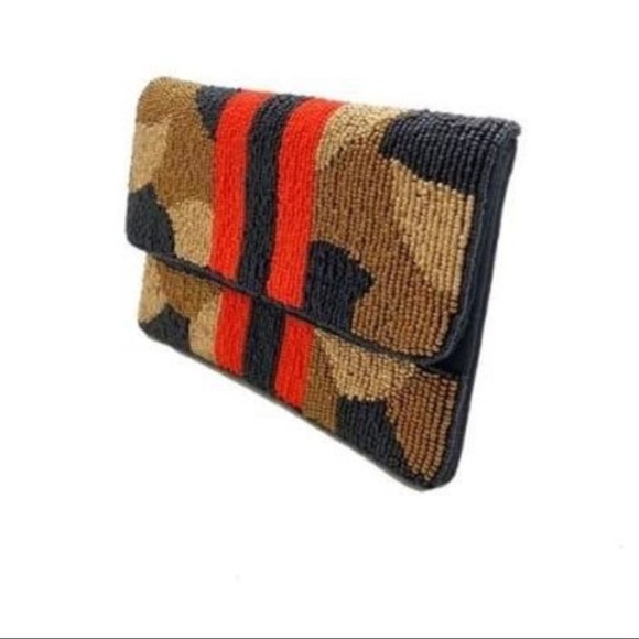 Handmade Camo Red Black Stripes Beaded Clutch or Crossbody Bag - Picture 4 of 5